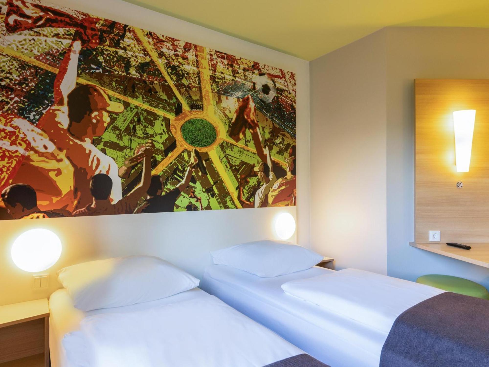 B&B Hotel Dortmund-Messe Bagian luar foto