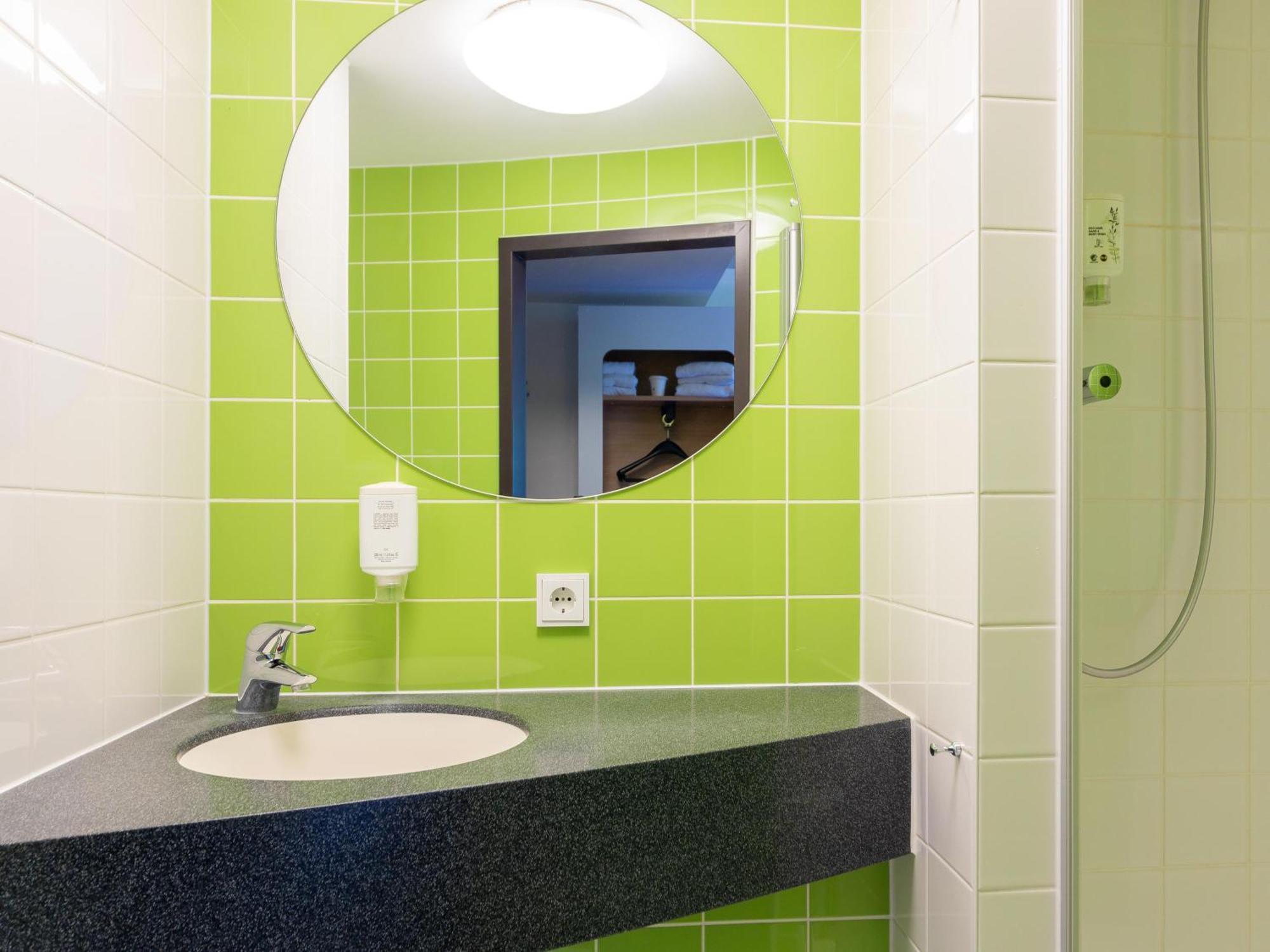 B&B Hotel Dortmund-Messe Bagian luar foto